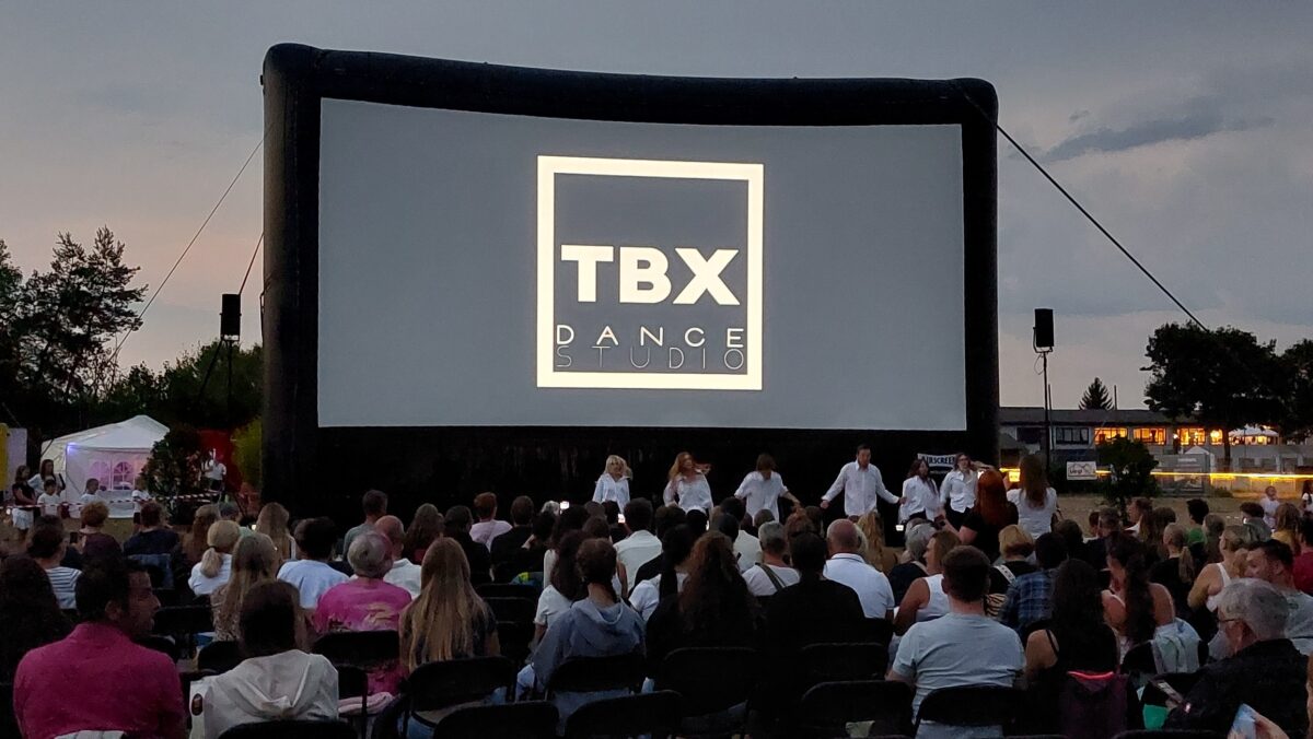 Blitz und Donner stoppen Weidener Open-Air-Kino-Finale