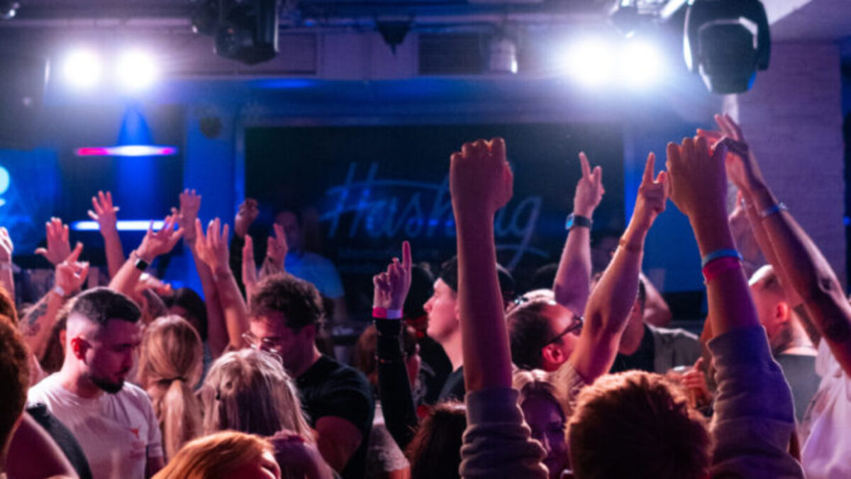 Nach dem Volksfest ging die Party im Hashtag weiter.