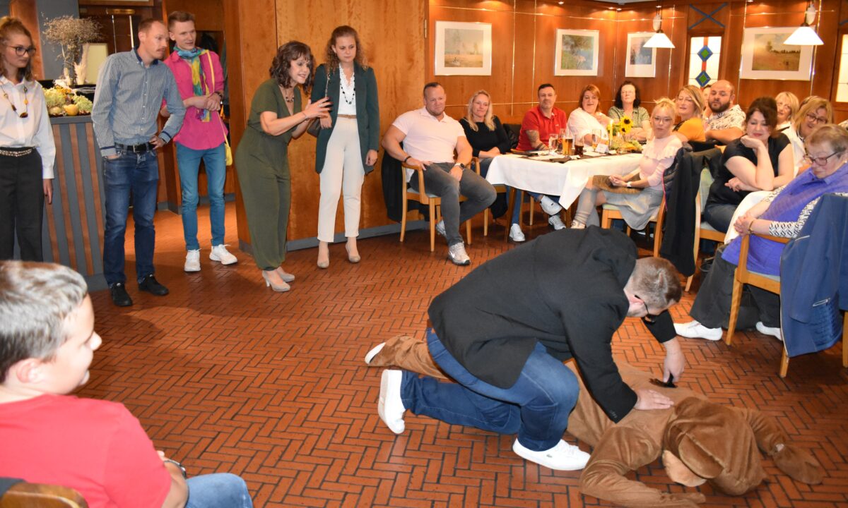 Theatergruppe serviert wieder ein Krimitheater