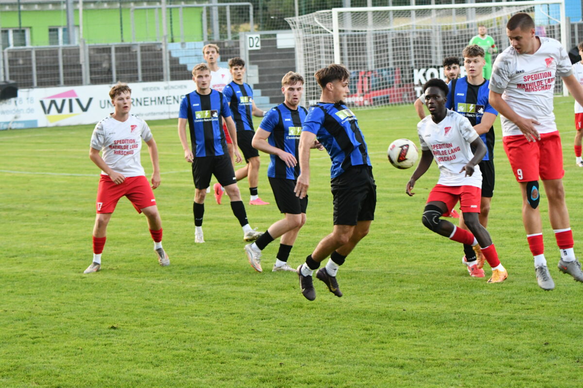 Spitzenspiel in Weiden: SpVgg SV Weiden II empfängt den Tabellenzweiten