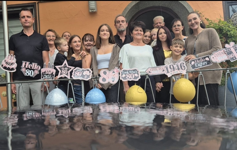 Brunhilde Maschewski feierte 80. Geburtstag im Kreis ihrer wertvollen Familie
