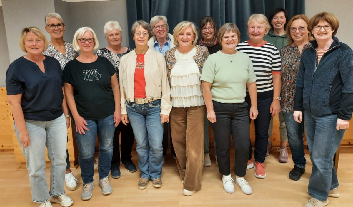 Ehemalige Turnerinnen des Gruppenwettstreits treffen sich in Weiherhammer