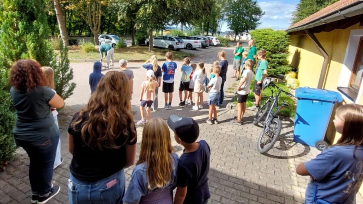 Ferienprogramm begeistert Kinder bei Schützengesellschaft Hubertus in Eslarn