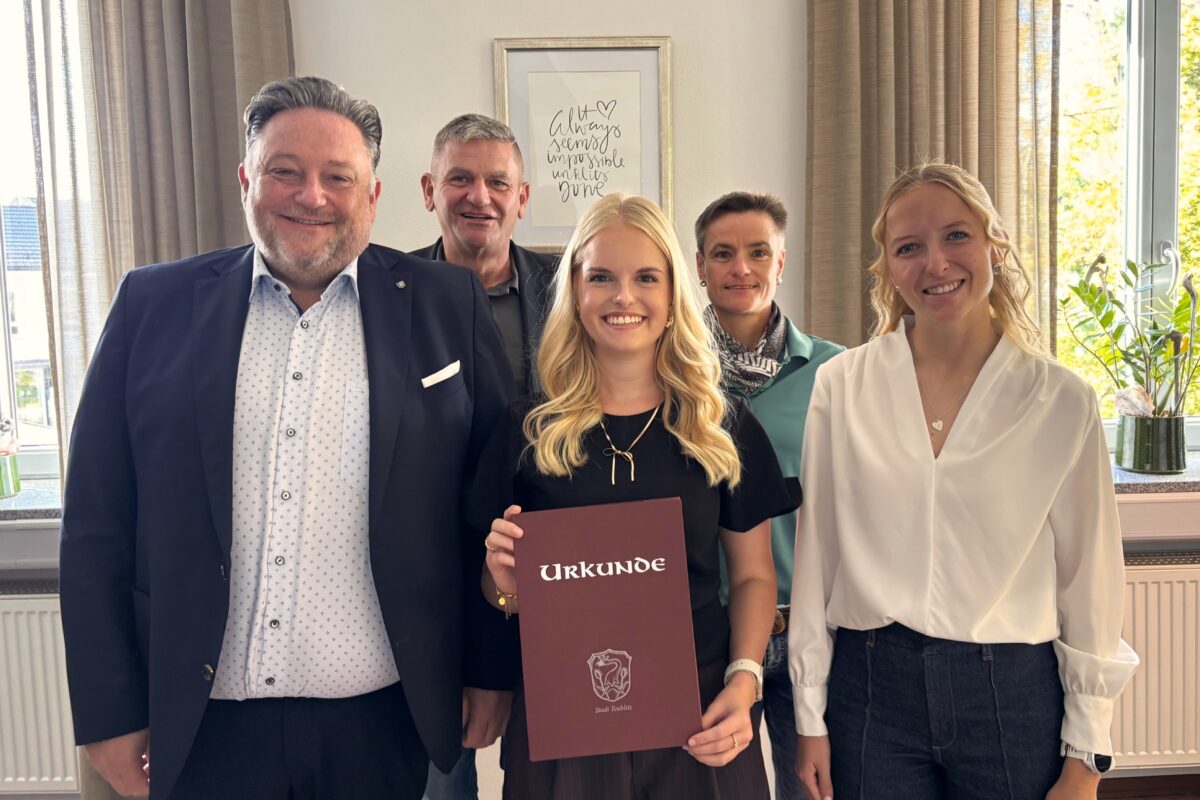 Nach Ausbildung verstärkt Anna-Maria Schmid das Teublitzer Bauamt
