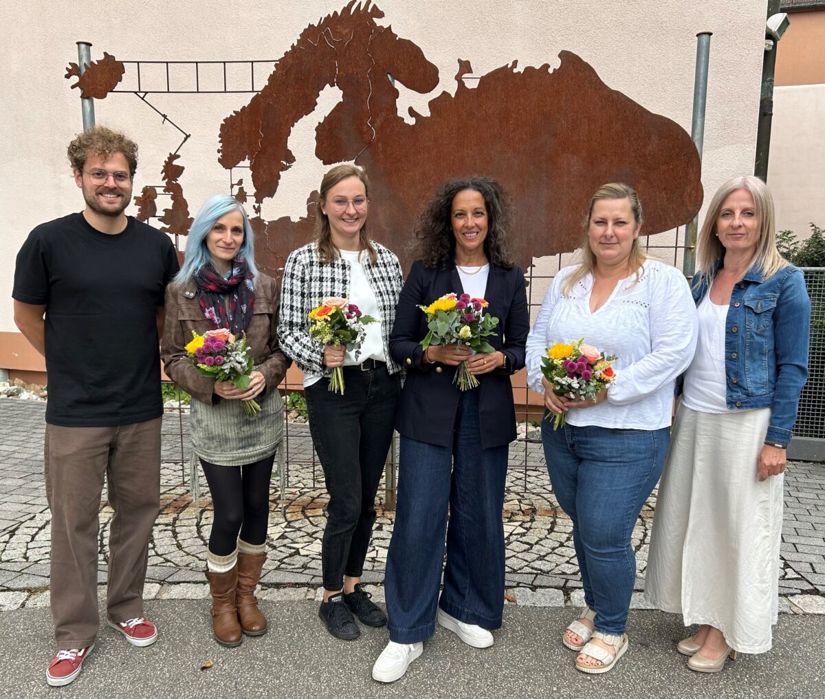 Neue Lehrkräfte und stellvertretender Schulleiter in Erbendorf