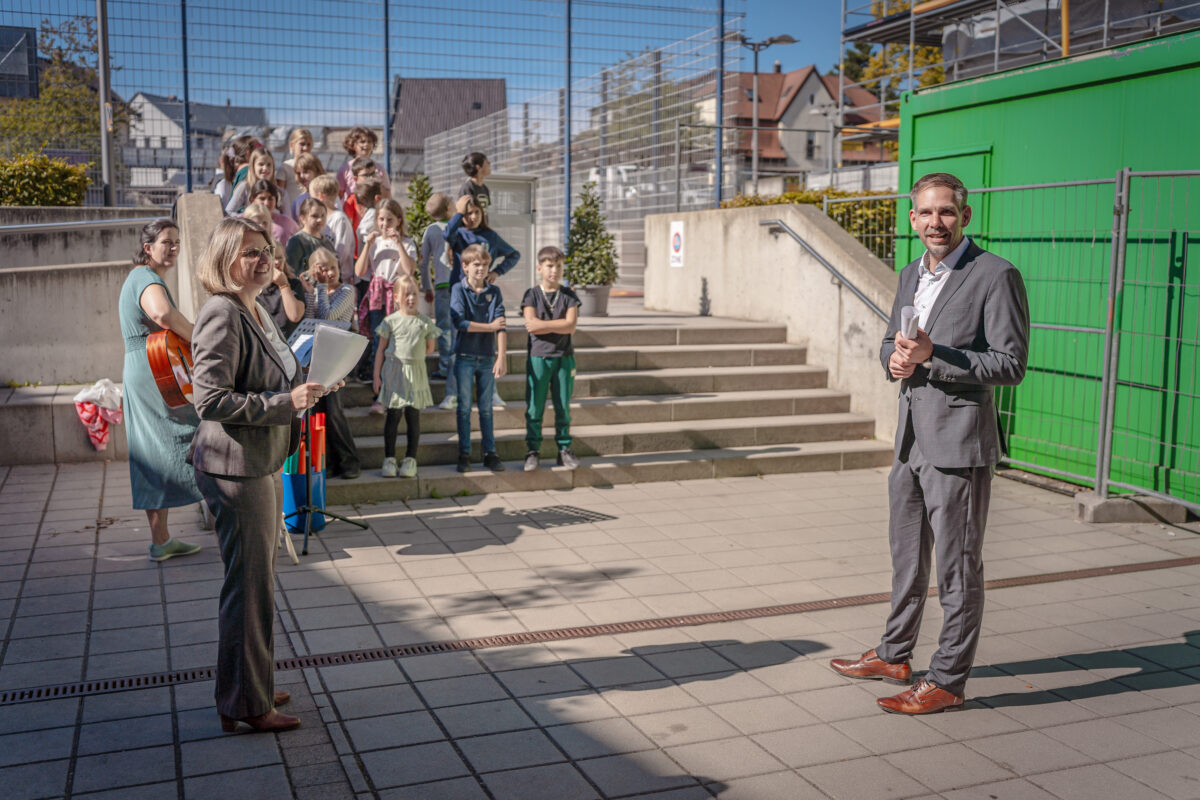 Richtfest für die Ganztagserweiterung der Max-Josef-Grundschule in Amberg