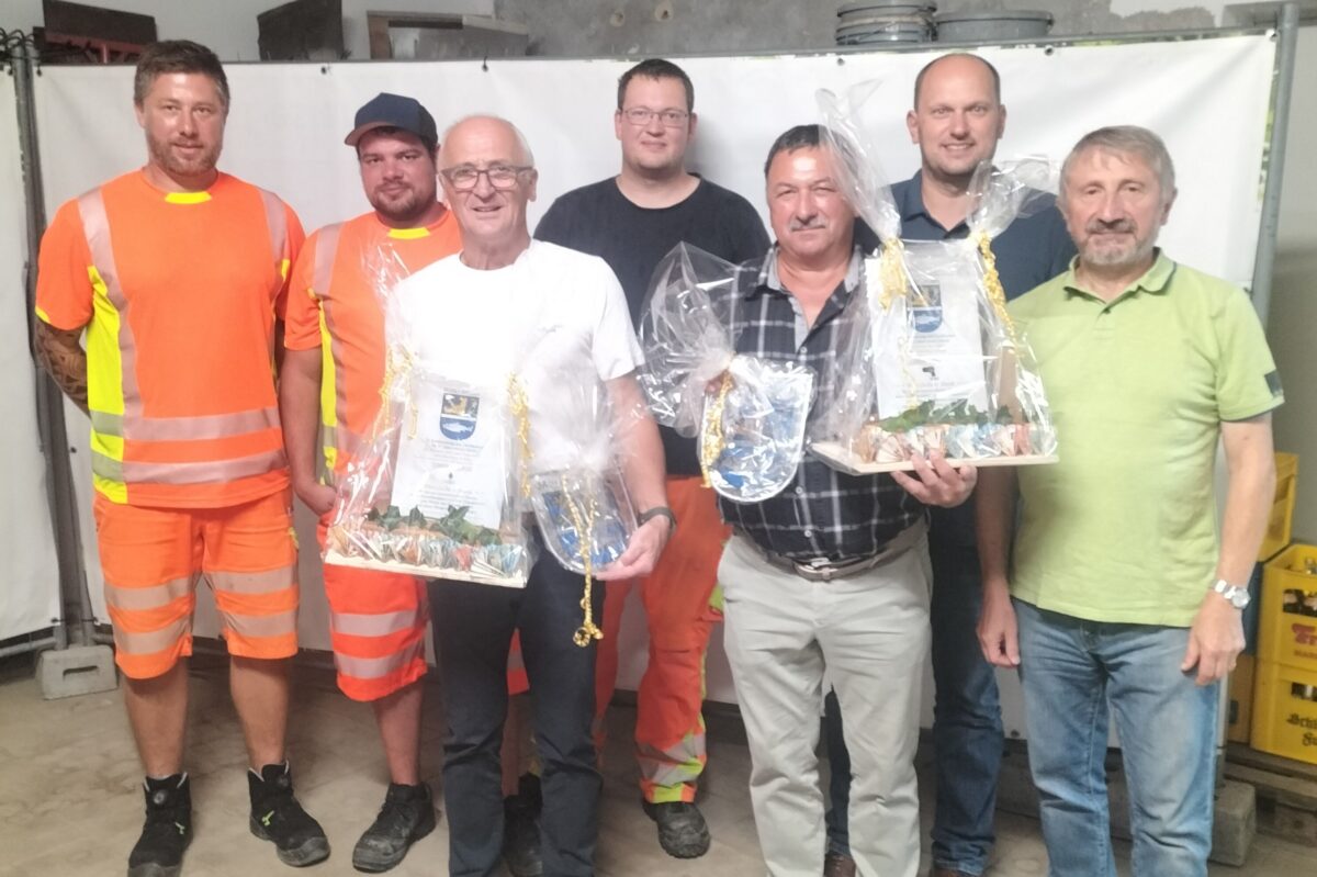 Ruhestand für zwei Spitzenkräfte in Eslarn