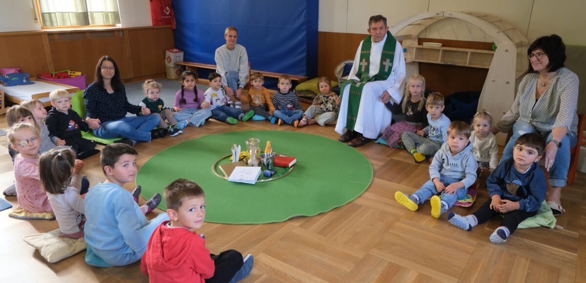 Segnungsgottesdienst im Kindergarten St. Johannes Maria Vianney in Floß
