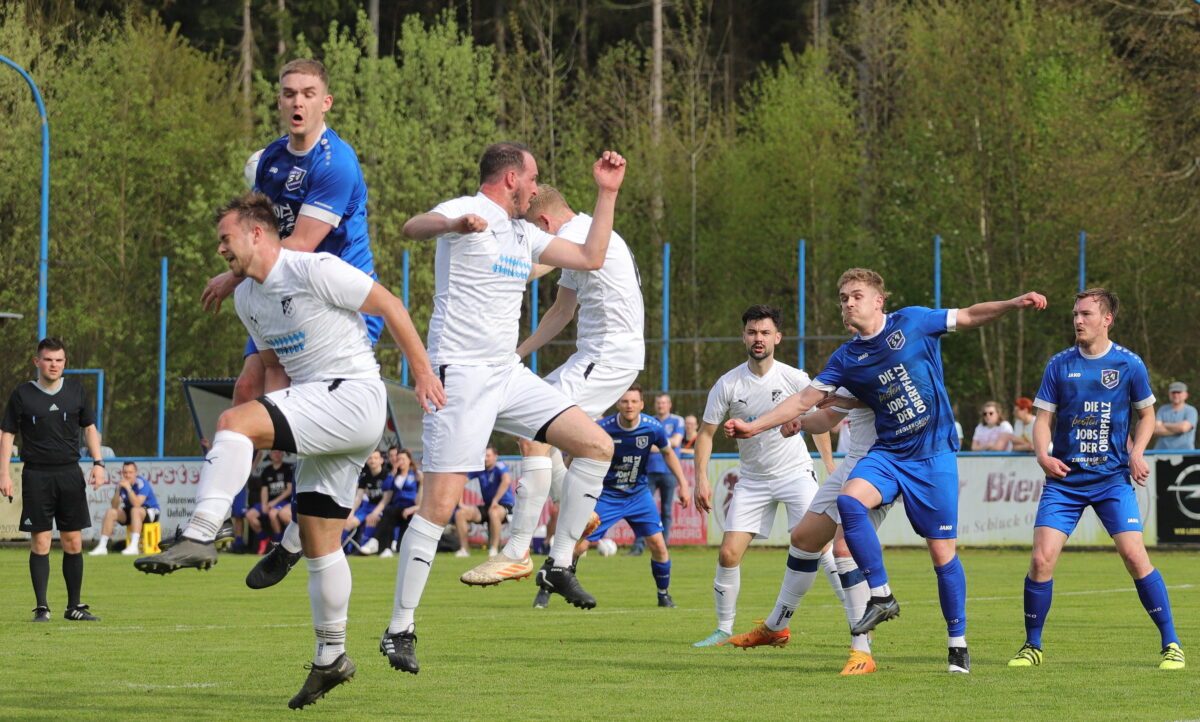 Bezirksliga Nord: Verfolgerduell in Etzenricht verspricht Spannung