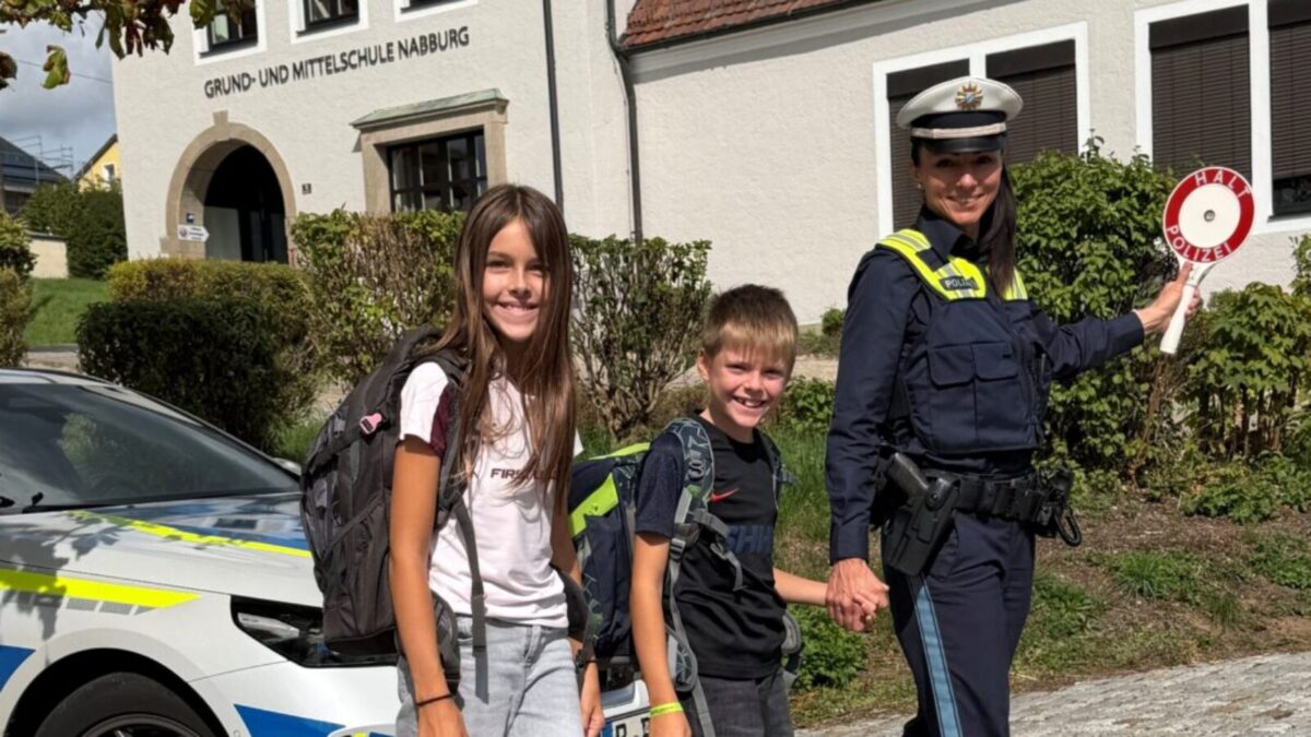 „Anschnallen rettet Leben“: Polizei zieht Bilanz nach Aktionstagen zum Schuljahresbeginn