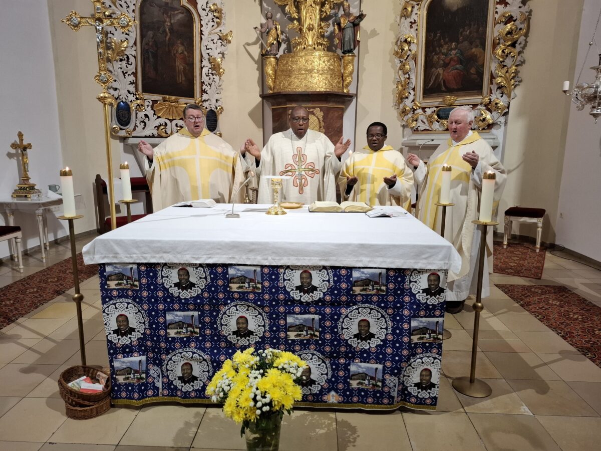 Bischof Beatus kehrt nach Eslarn zurück