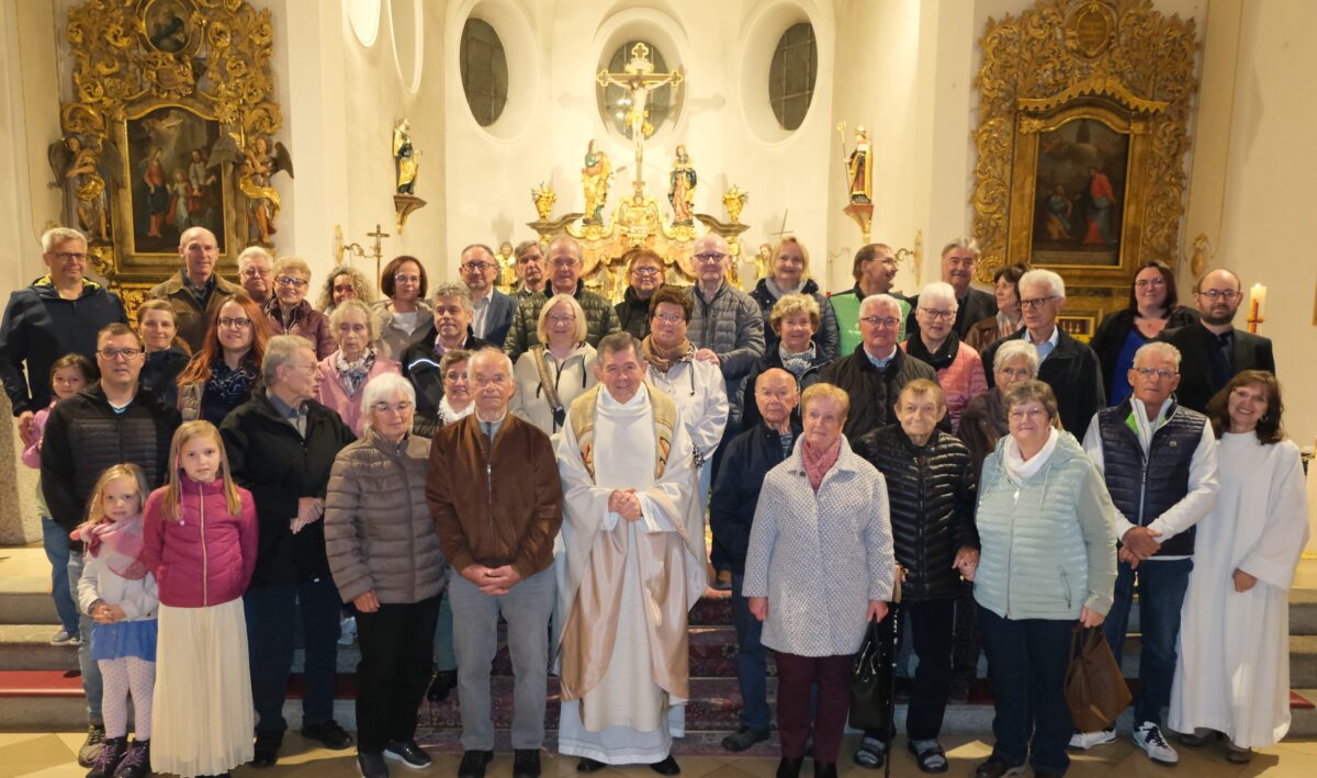 Ehejubiläumsfeier in Floß mit 20 Ehepaaren