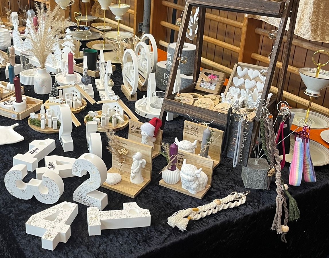 Hobbykunst-Ausstellung in der Schulturnhalle Etzenricht