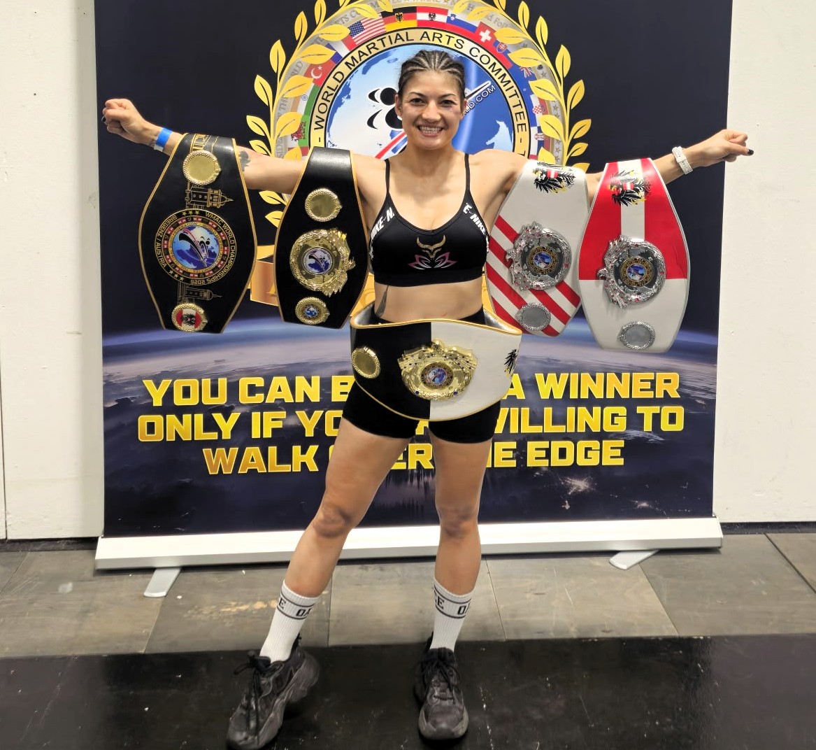 Fünfmal Gold für Amberger Kickboxerin: Jenny Wurster wird Weltmeisterin