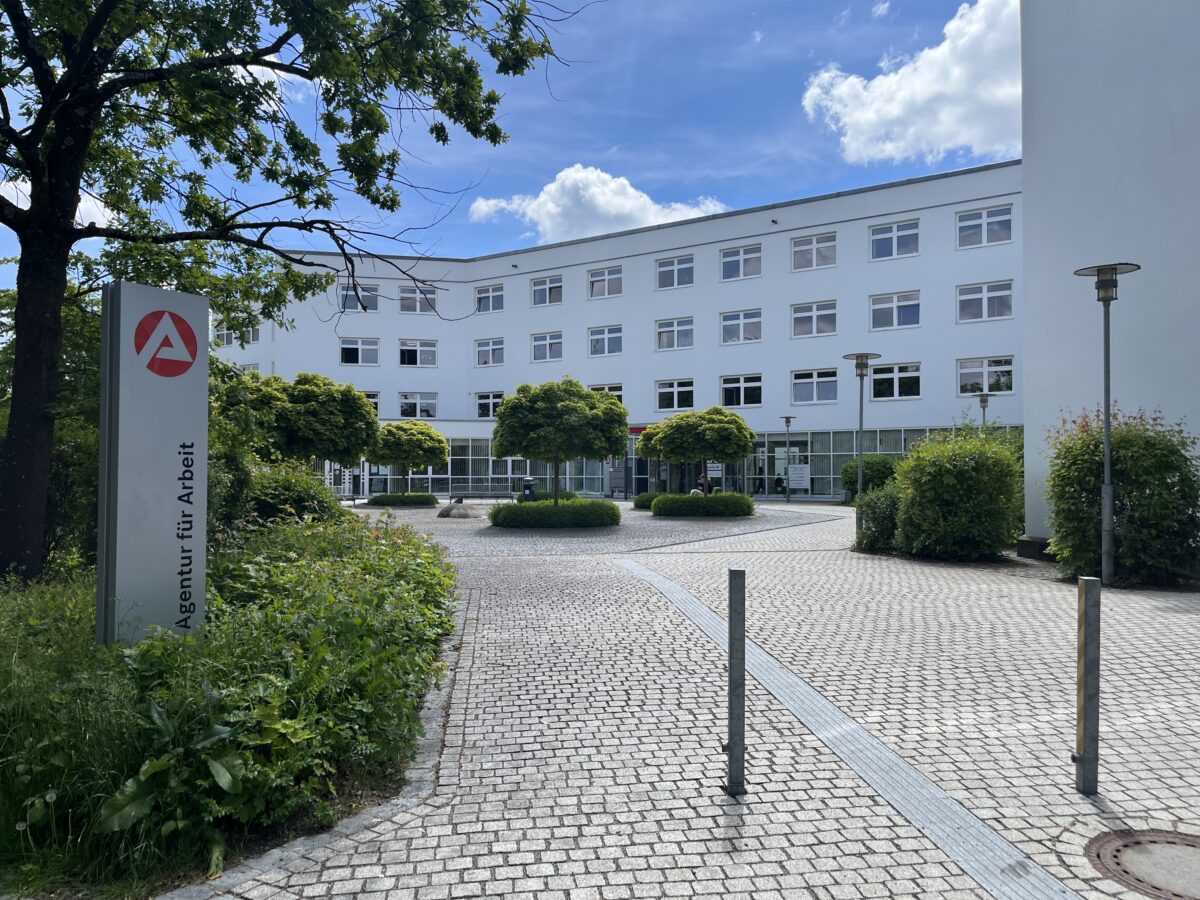 Last-Minute-Ausbildungsbörse im BiZ Weiden