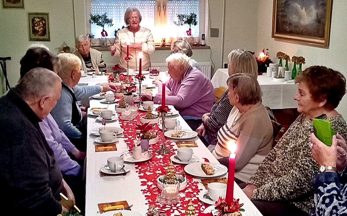 Eine Schnapszahl zum 55. Geburtstag - Seniorenclub „Gretl Fastner“ der AWO Neustadt feiert
