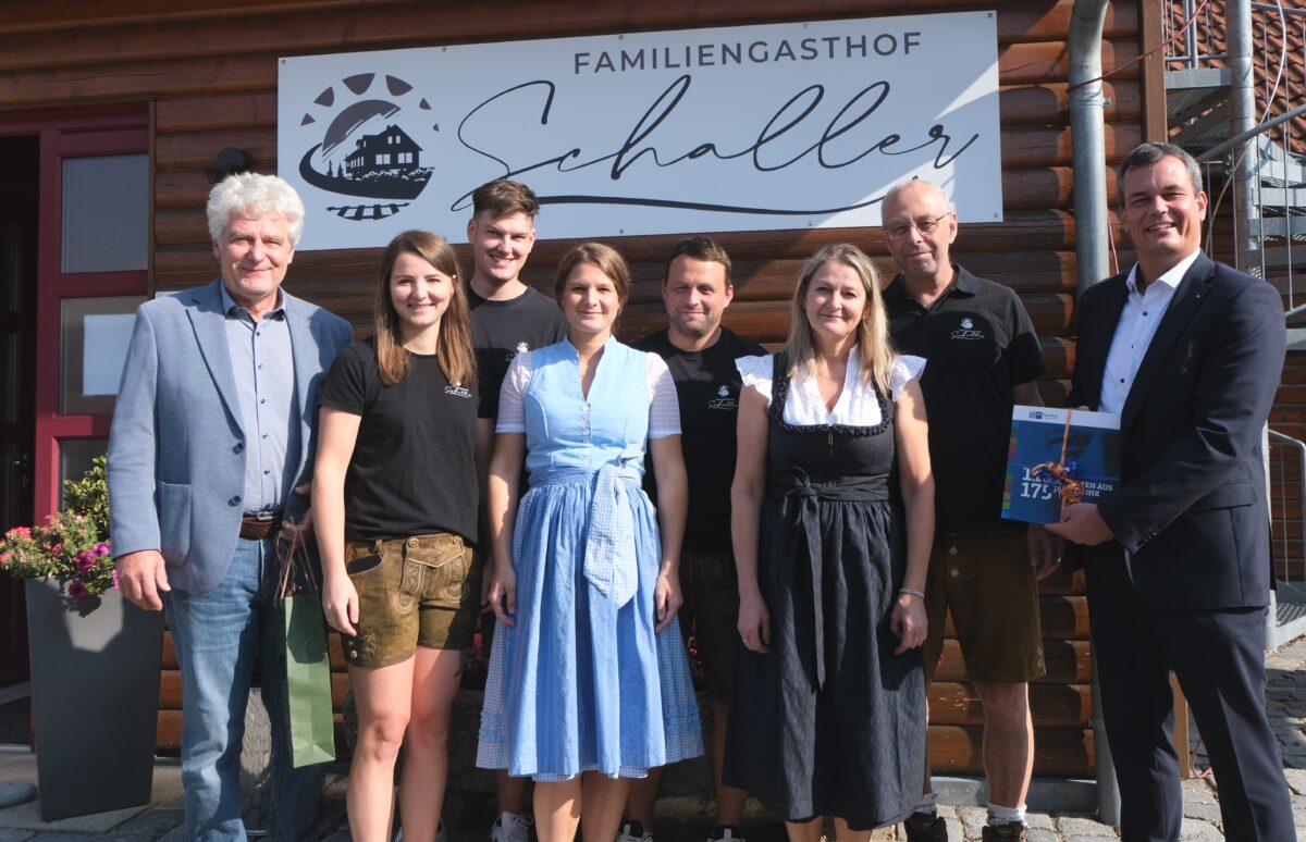 Familiengasthof Schaller feiert 20. Geburtstag und bleibt Touristengewinn für Floß