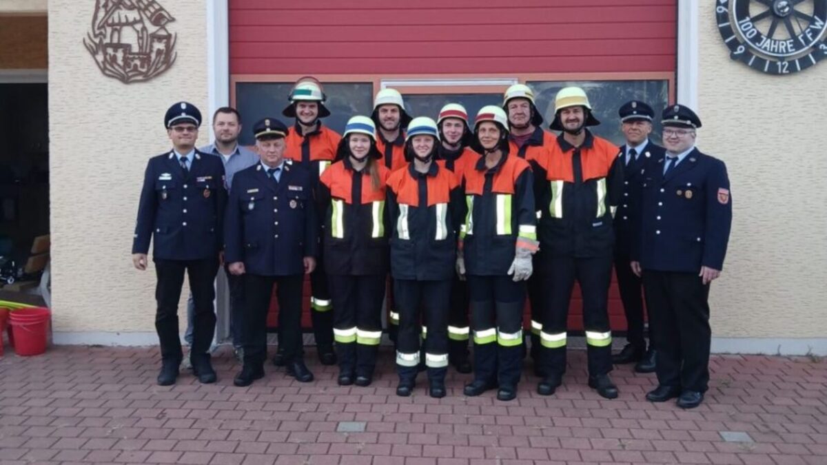 Feuerwehr Wittschau legt erfolgreich Leistungsprüfung Wasser ab