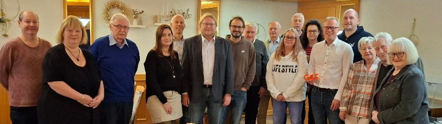 Gesamte_Gruppe_2a.jpg
