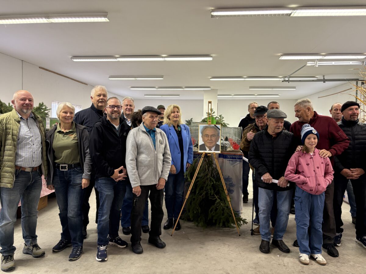 Geflügelschau begeistert Besucher in Schnaittenbach