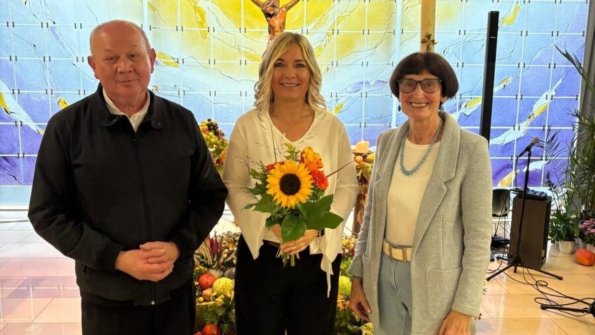 Heidi Reil sammelt 500 Euro für Schwerkranke in Weiden