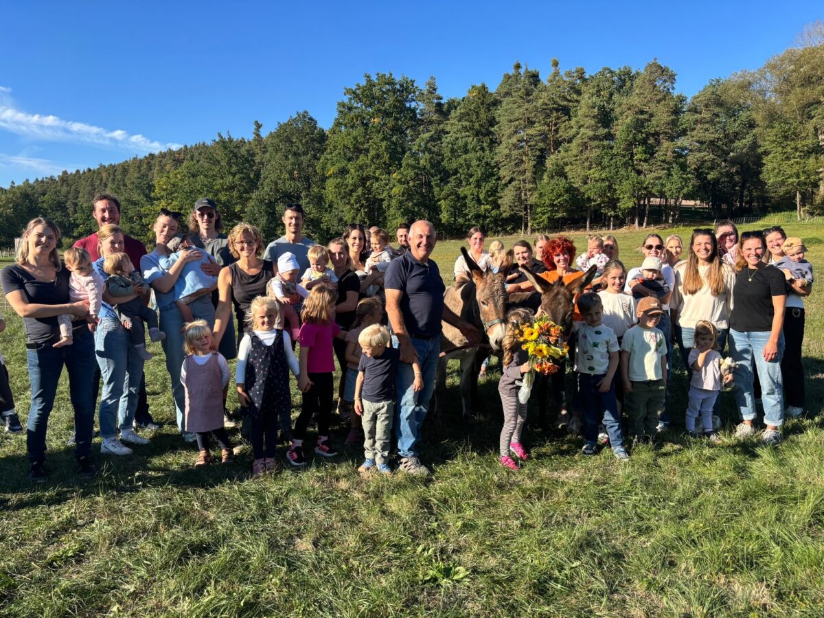 Wirbelwunder in Weiherhammer: Mit Liesl und Lotta auf Herbstwanderung