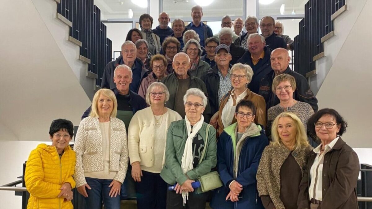 Klassentreffen erinnert an Einschulung vor 60 Jahren in Floß