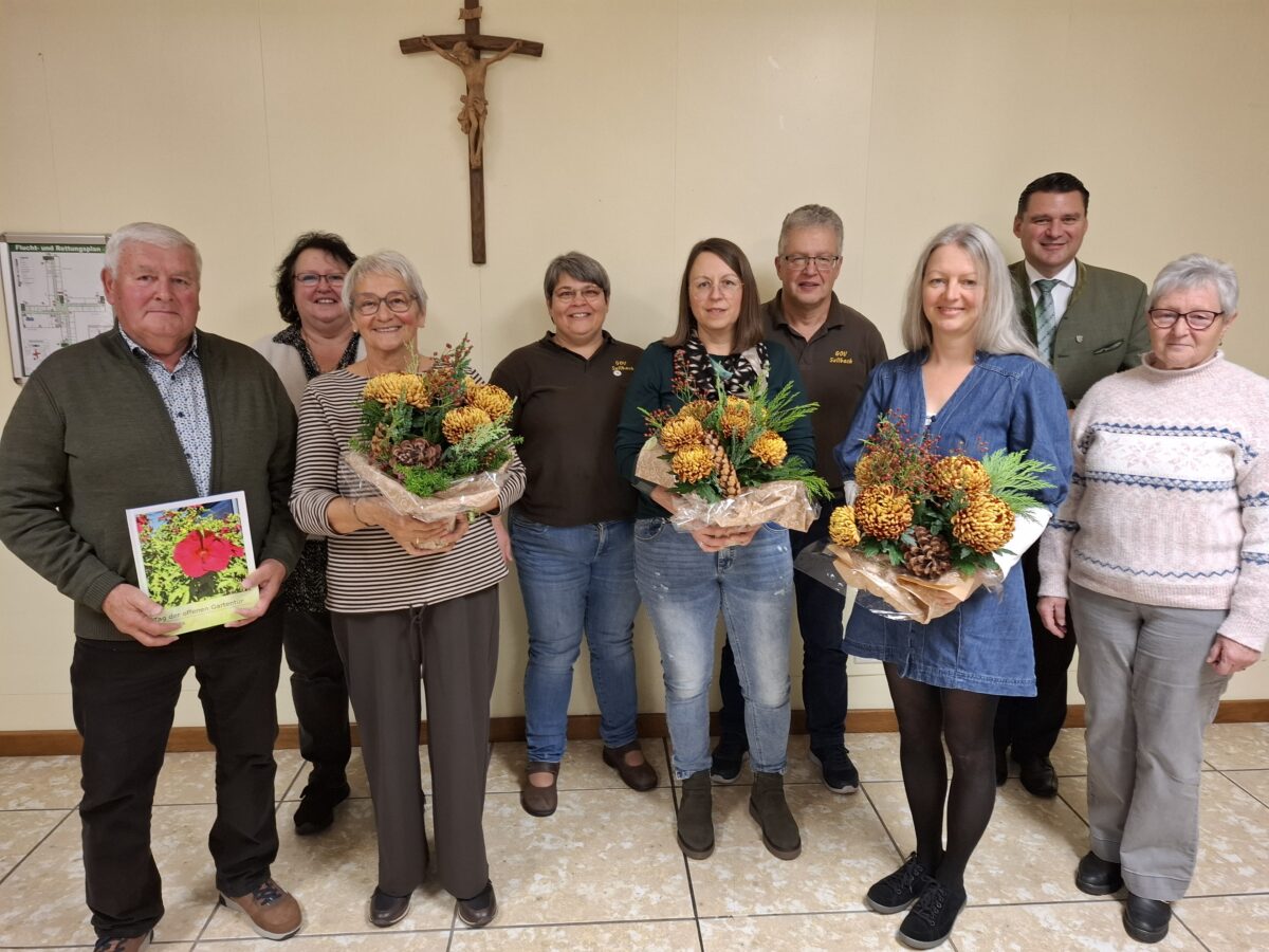 Kreisverband würdigt Tag der offenen Gartentür in Schwandorf