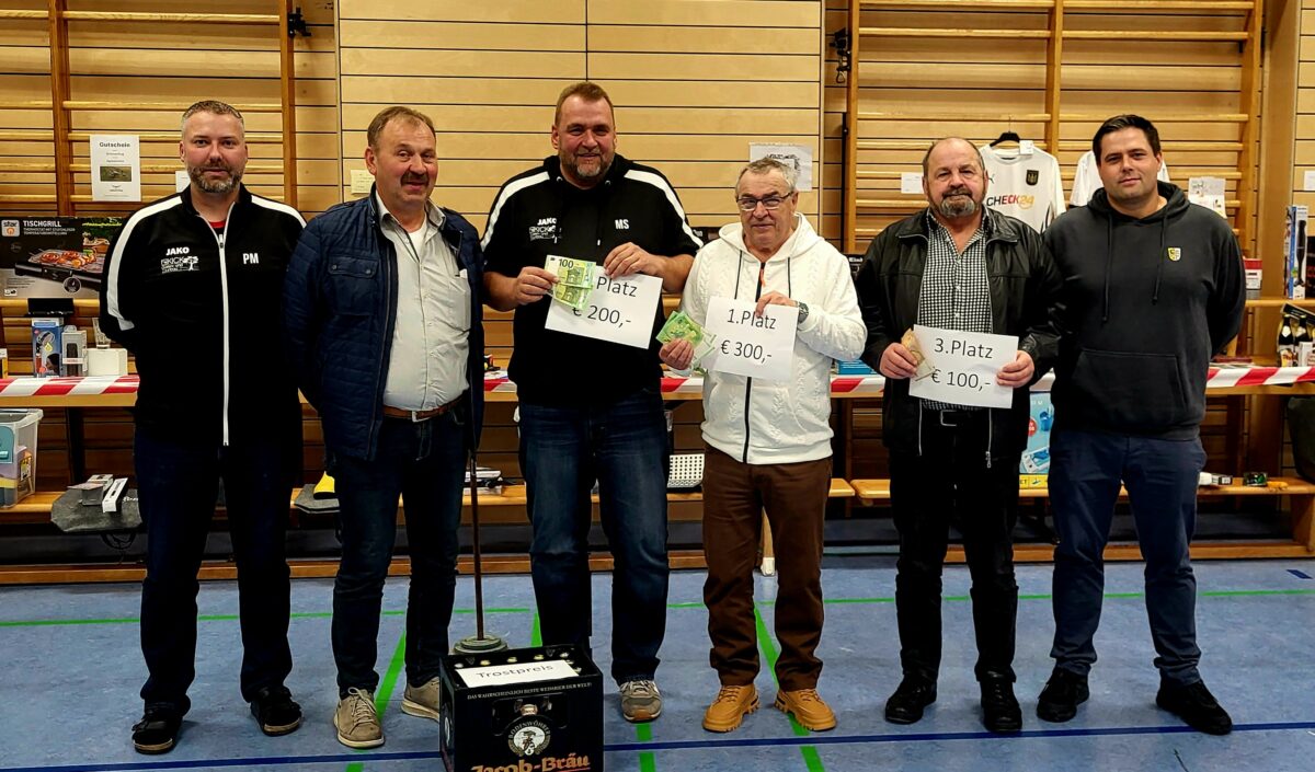 Richard Dürmann siegt in Luhe und holt 300 Euro