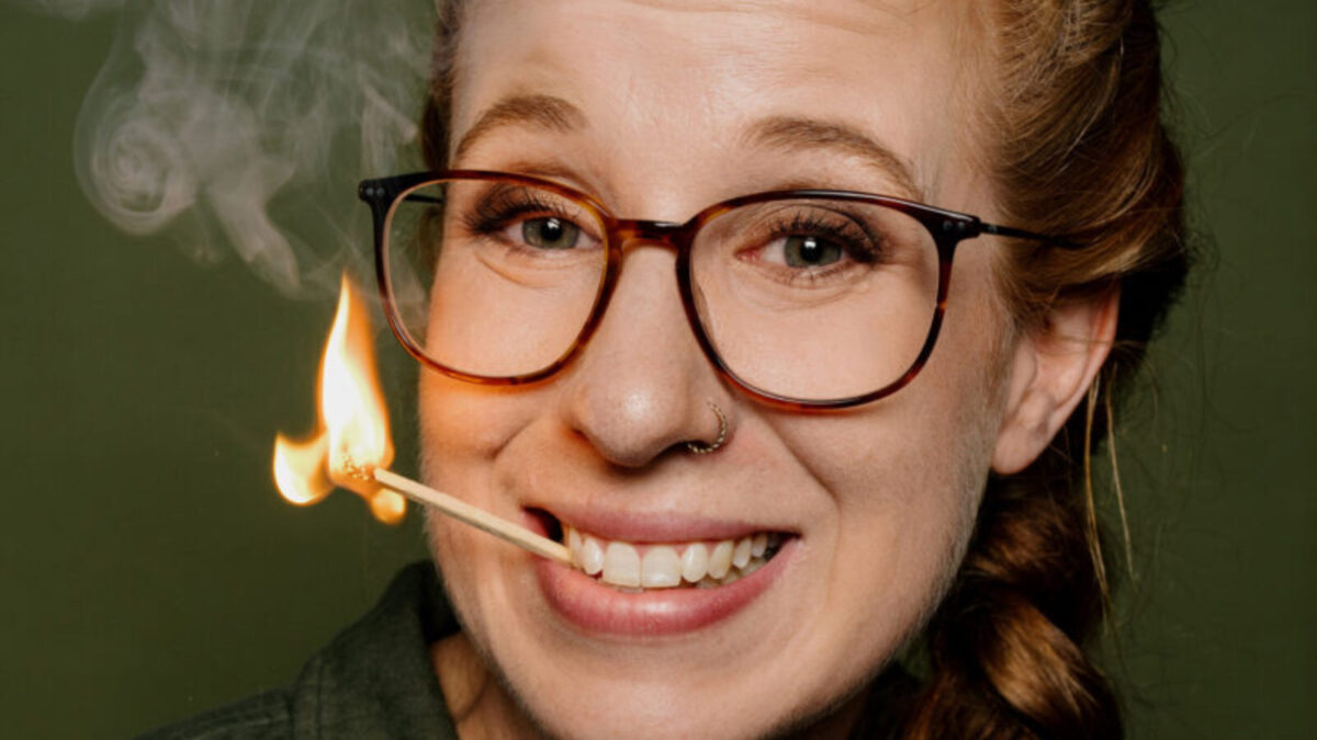 Sara Brandhuber bringt "A scheena Schmarrn" nach Stulln