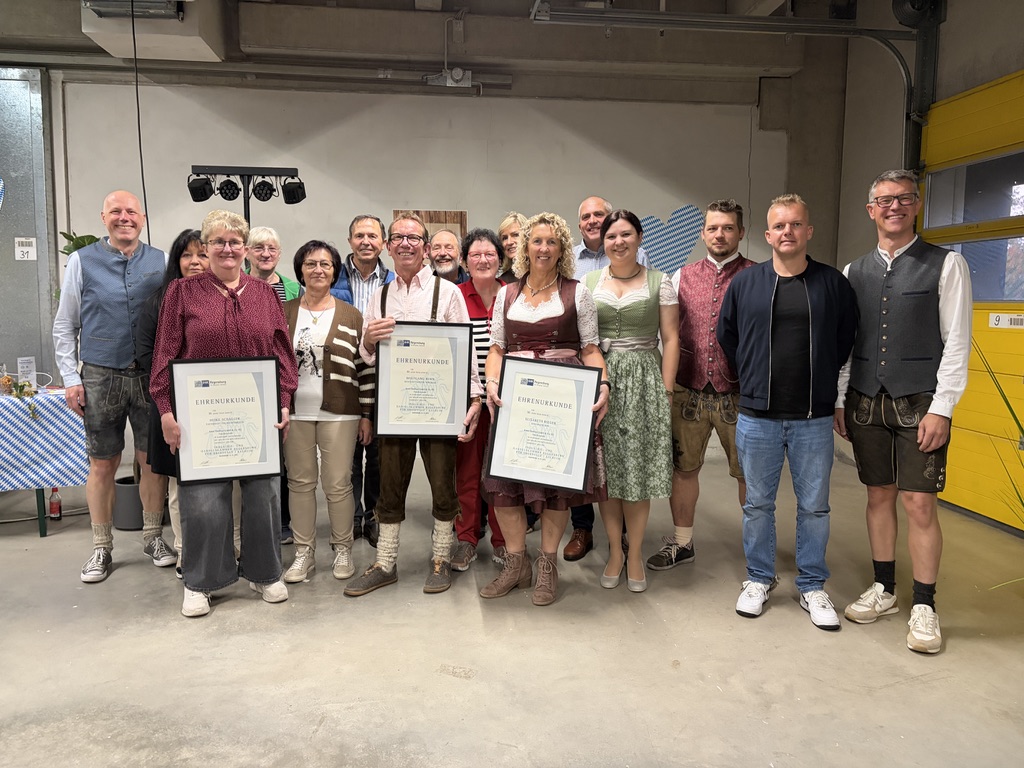 Ein Abend voller guter Stimmung: Gleißner Tirschenreuth ehrt sieben Mitarbeiter