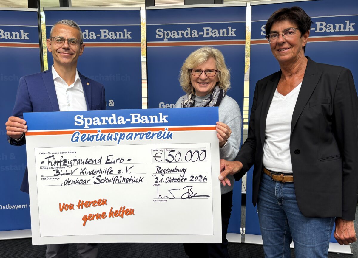 Sparda-Bank Ostbayern spendet 50.000 Euro für Schulfrühstück in Regensburg