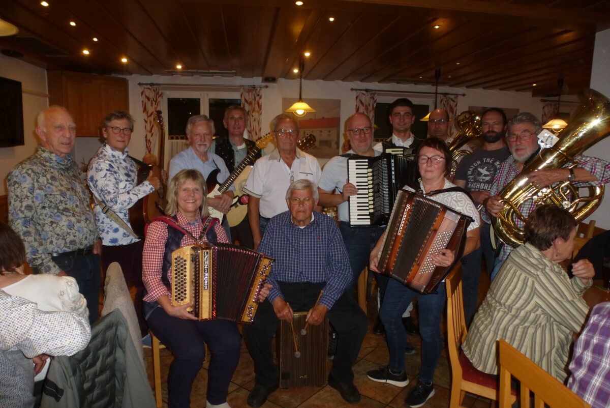 Volksmusik begeistert beim Musikantenstammtisch in Kaltenbrunn