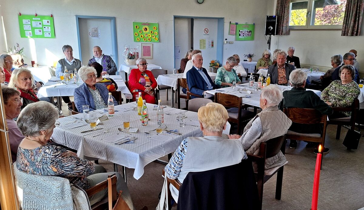 AWO-Seniorenclub Gretl Fastner feiert 55 Jahre in Neustadt
