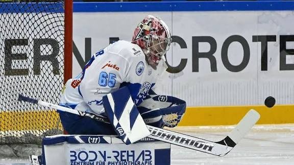 Nächster Schritt für Patrik Mühlberger: Weidens junger Goalie erhält DEL-Chance