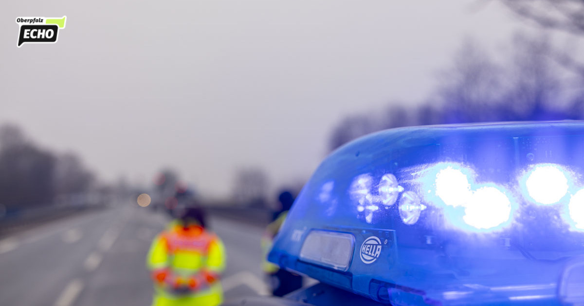 BMW Driver Races Police